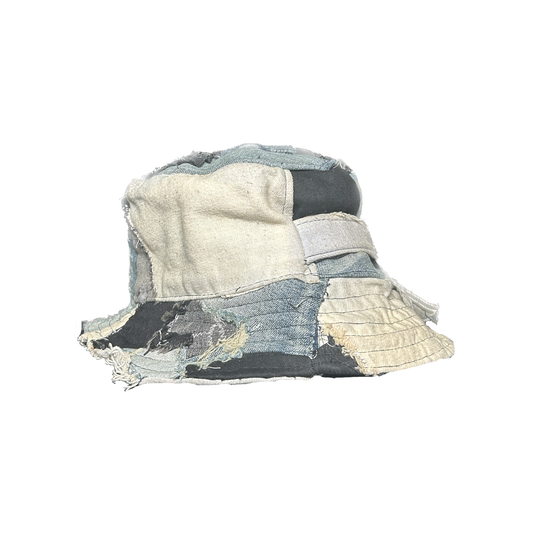 DISTRESSED BUCKLE HAT